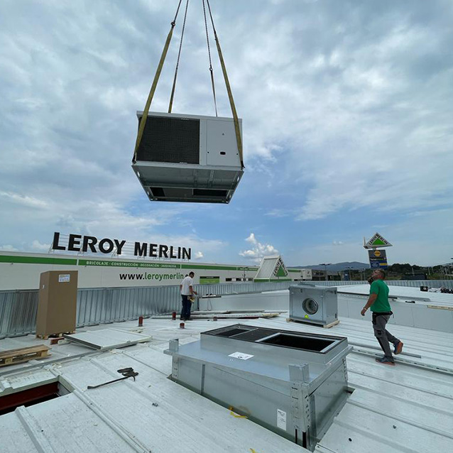 Instalación Máquinas Lennox en Leroy Merlin
